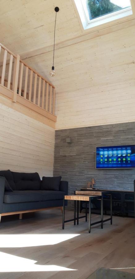 Chalet Tjaffers Lodge دربي المظهر الخارجي الصورة